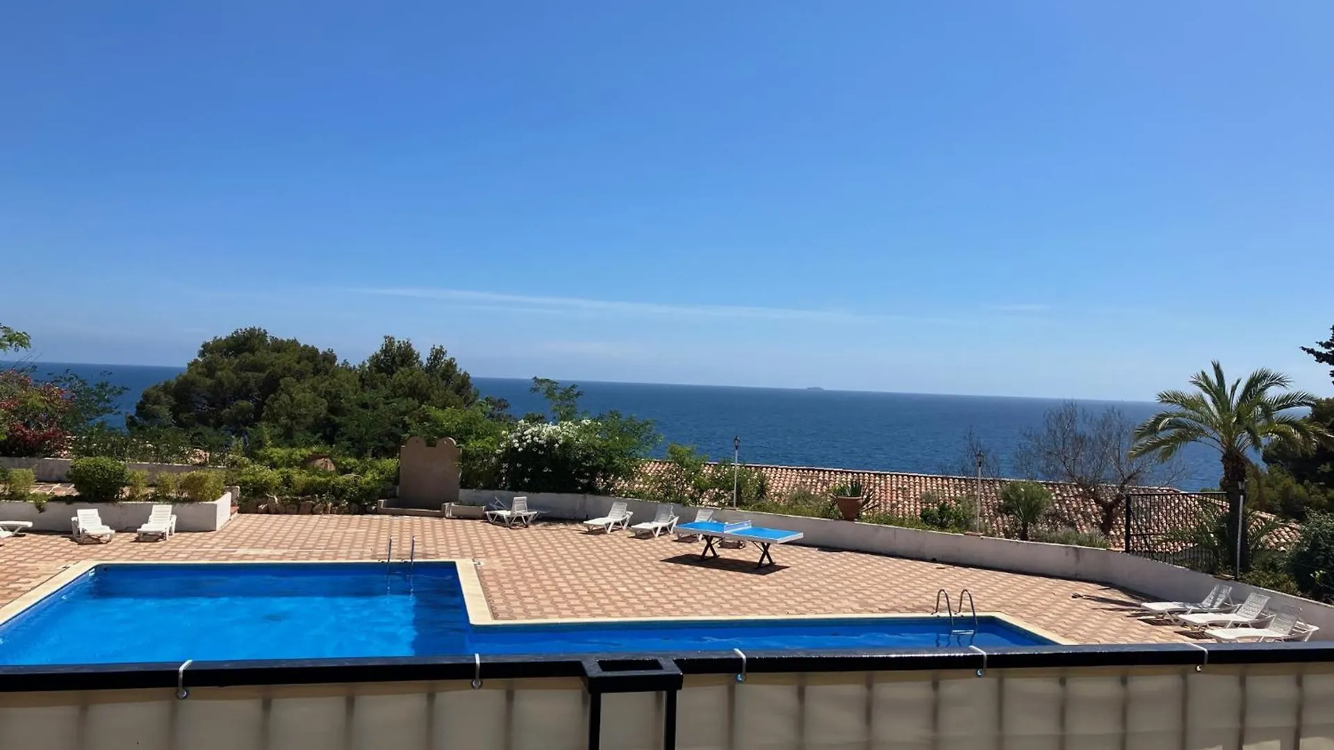 아파트 Apartamento A 100M De La Playa 또사데마르